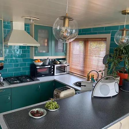 Cosy Houseboat Westeinder Appartement