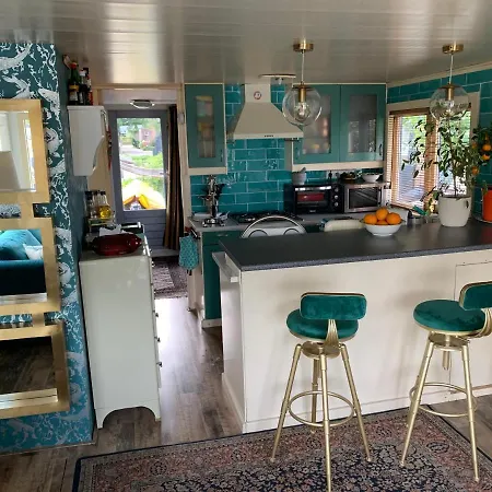 Apartmán Cosy Houseboat Westeinder *