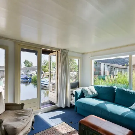 Cosy Houseboat Westeinder Apartmán *